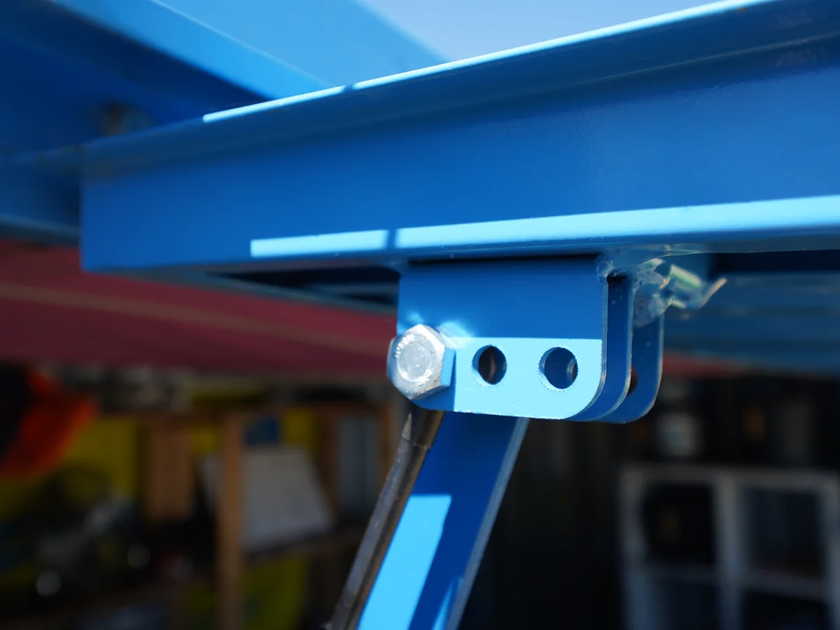 Demontierbarer Bar-Container 4x2 Meter XL Blau RAL 5015 - image 4