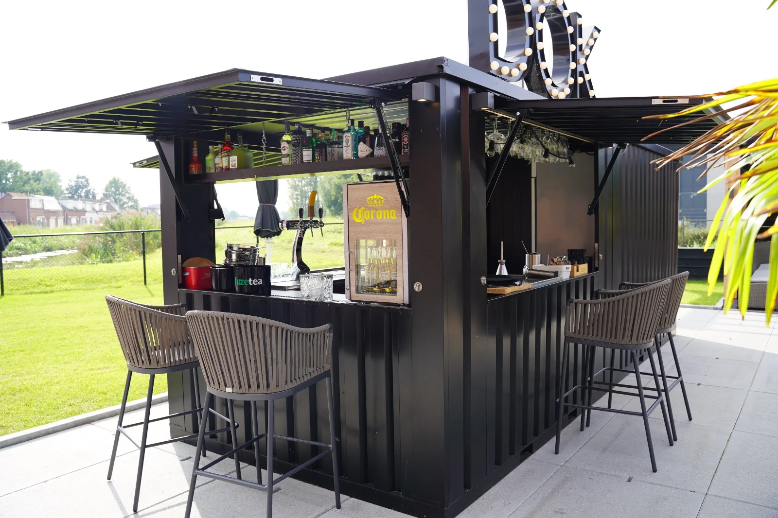 Demontierbarer Bar-Container 6x2 Meter XL Rosa RAL 3015 - image 3