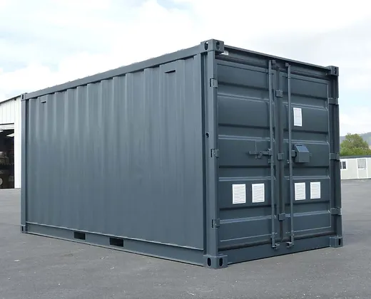 Conteneur de 15 pieds avec installation électrique, grilles de ventilation et serrure à clé